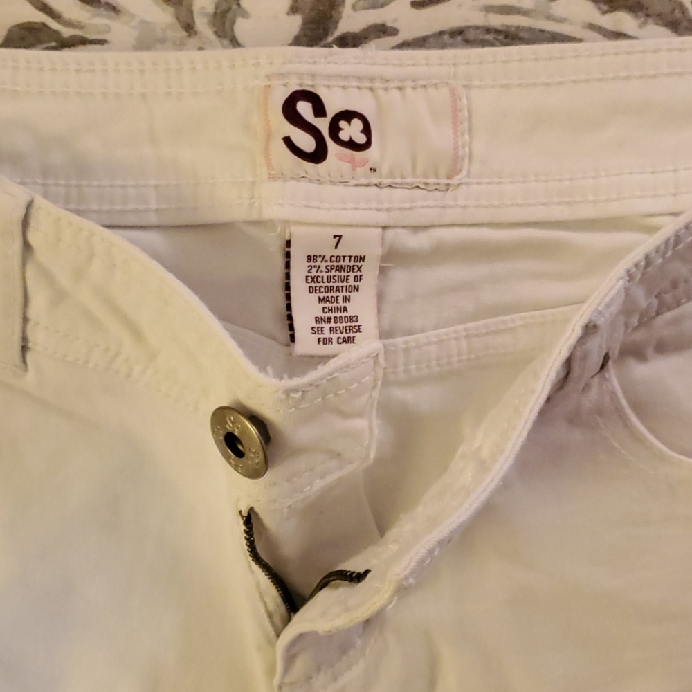 Capris - Picture 2 of 2